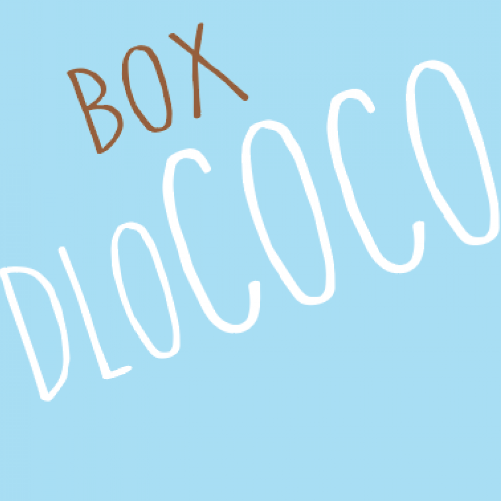 BOX DLOCOCO /Box composée de 6 noix de coco fraîches, désinfectées et pré-épluchées.